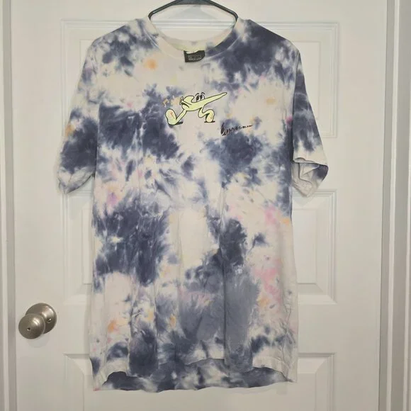 Nike tye dye Shirt with QR tag - Picture 1 of 3